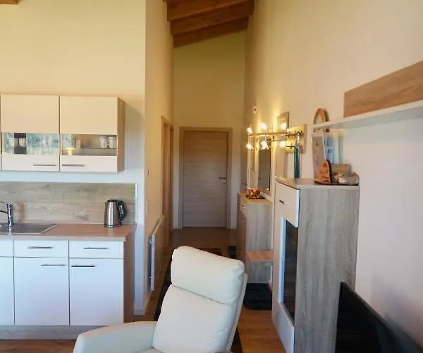 아파트 Ferienappartement Rettenschöss